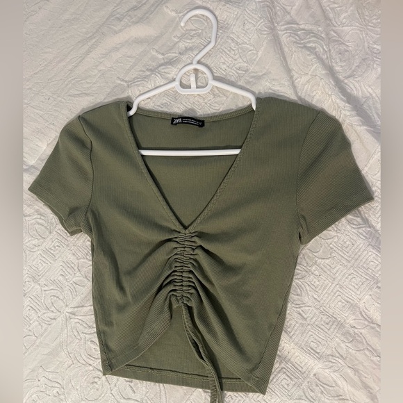 Zara crop top - Picture 1 of 3